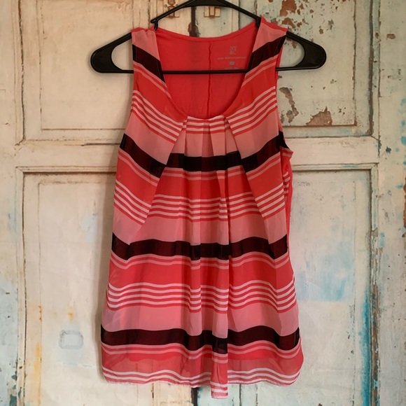 New York & Company Tops - 🧸5/$25 Ny&co tank top